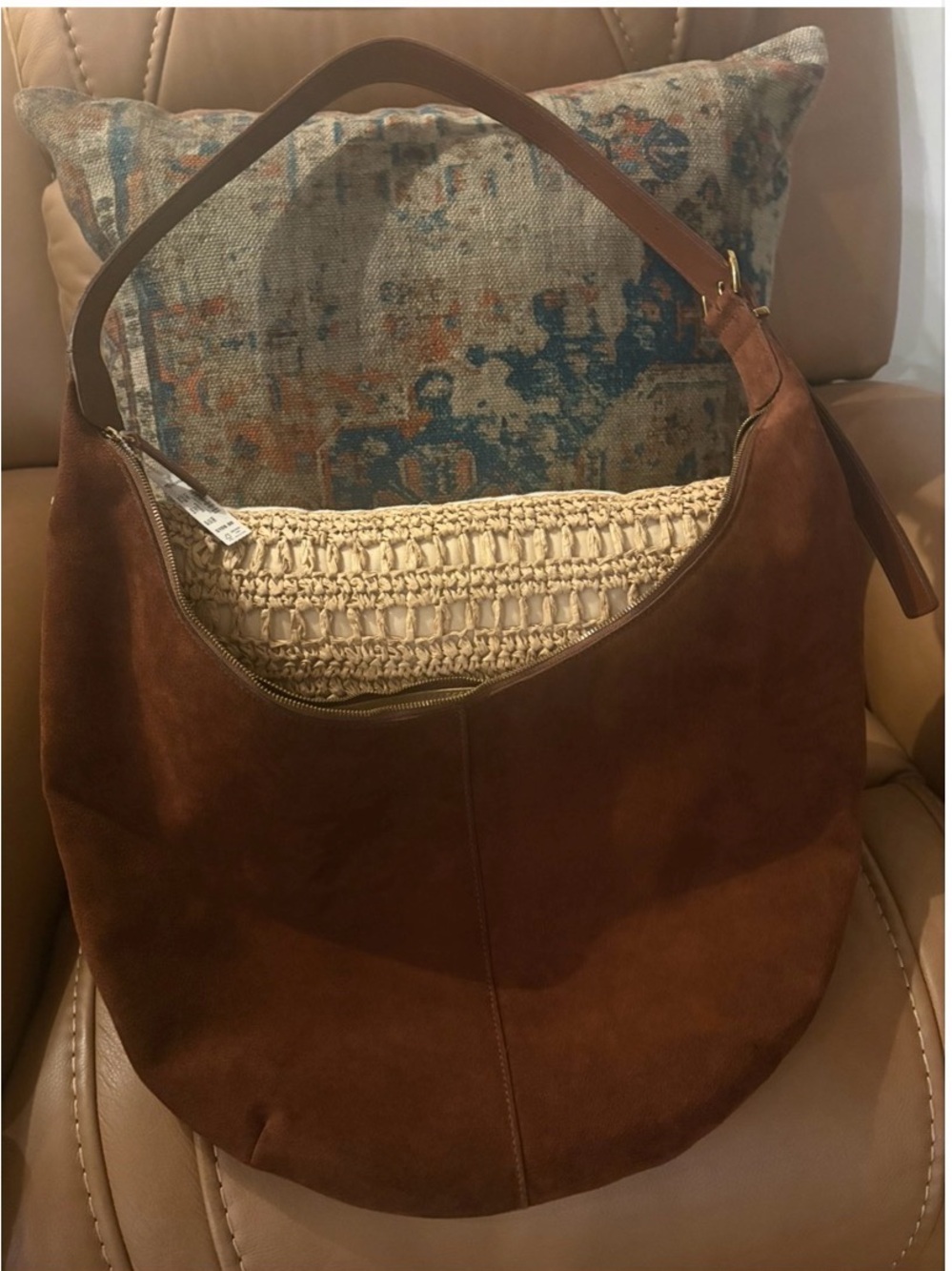 NWT -MADEWELL Essential Curve Bag in Cognac Suede - Classic Hobo Style